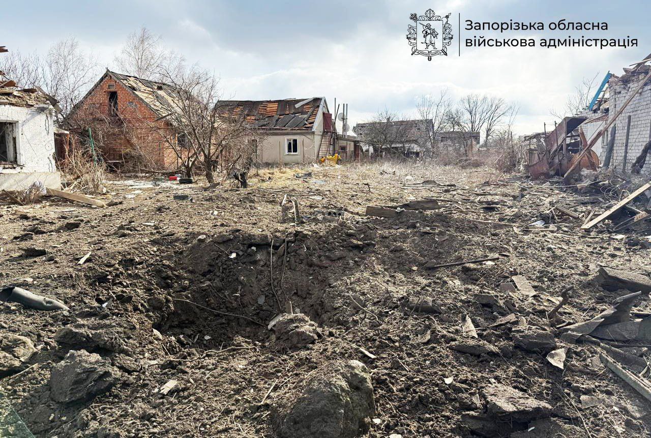 Удари з авіації, РСЗВ та артилерії: ворог вкотре бив по Запорізькій області, поранена жінка