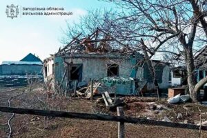Під російськими обстрілами опинилися дев'ять запорізьких міст та сіл за добу: пошкоджені квартири, будинки та авто