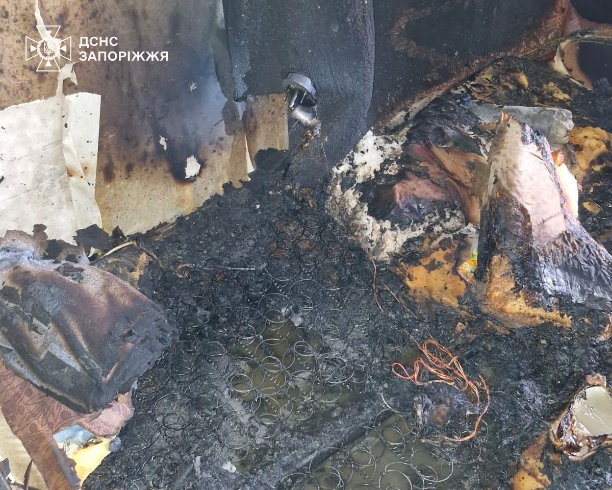В запорожской многоэтажке произошел пожар: в квартире нашли погибшего мужчину