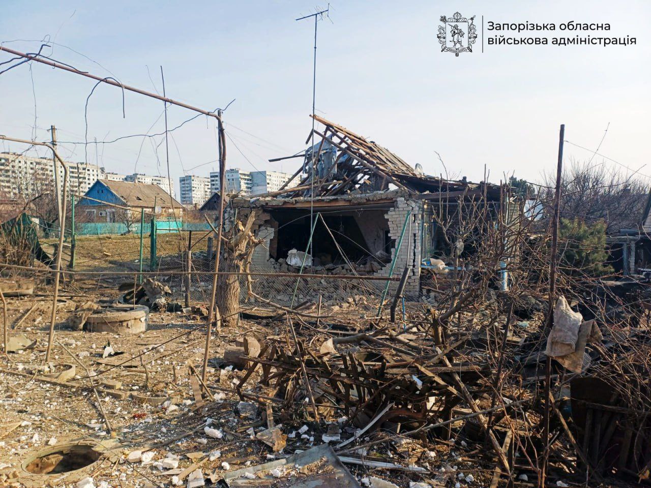 Зафиксировано 74 сообщения о разрушении: враг нанес 367 ударов по Запорожской области
