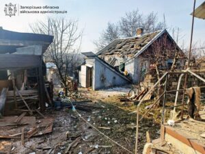 Під ворожим вогнем були 13 населених пунктів: ворог завдав 335 ударів по Запорізькій області