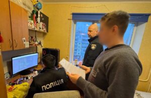 Разрабатывал и продавал вредоносное программное обеспечение: дело запорожского хакера передали в суд