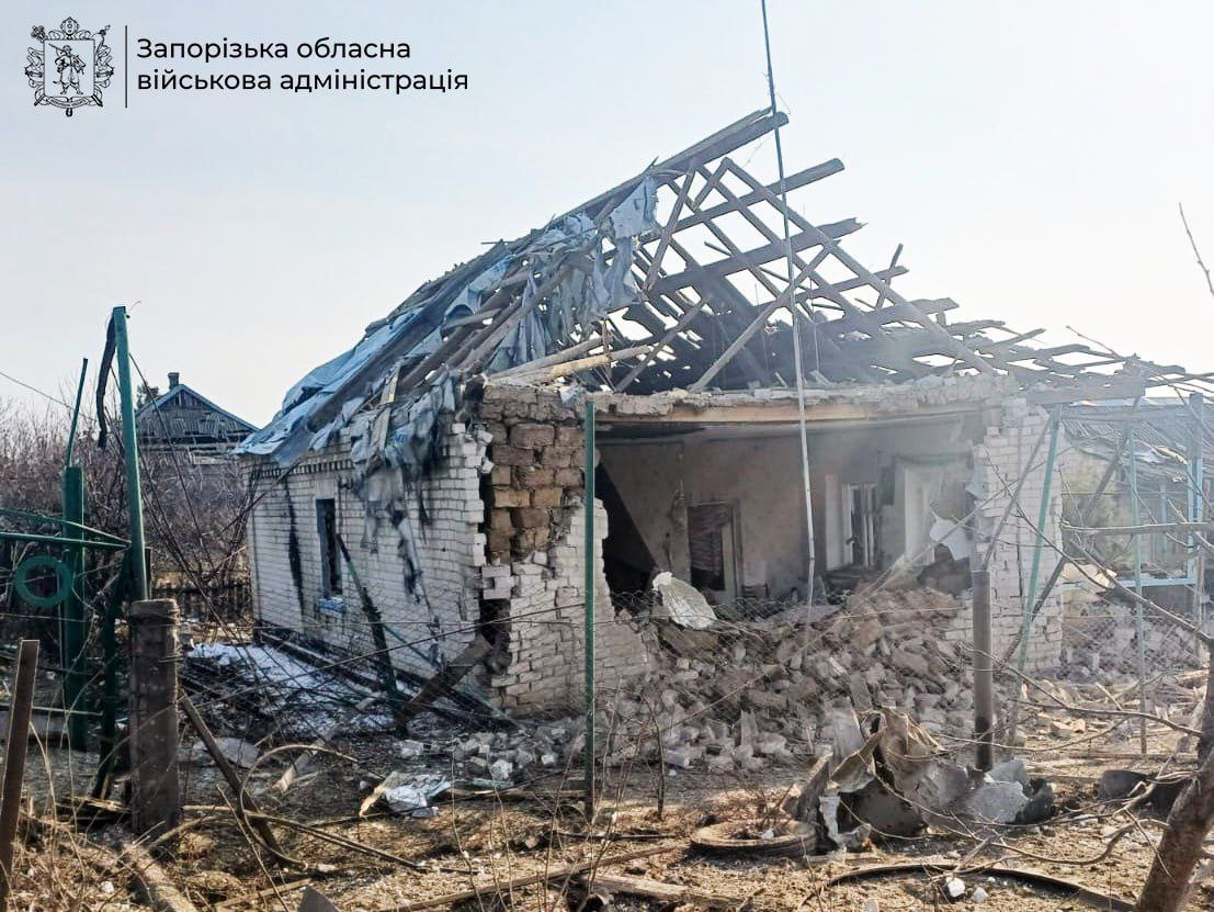 Під обстрілами були 13 населених пунктів: ворог завдав 356 ударів по Запорізькій області