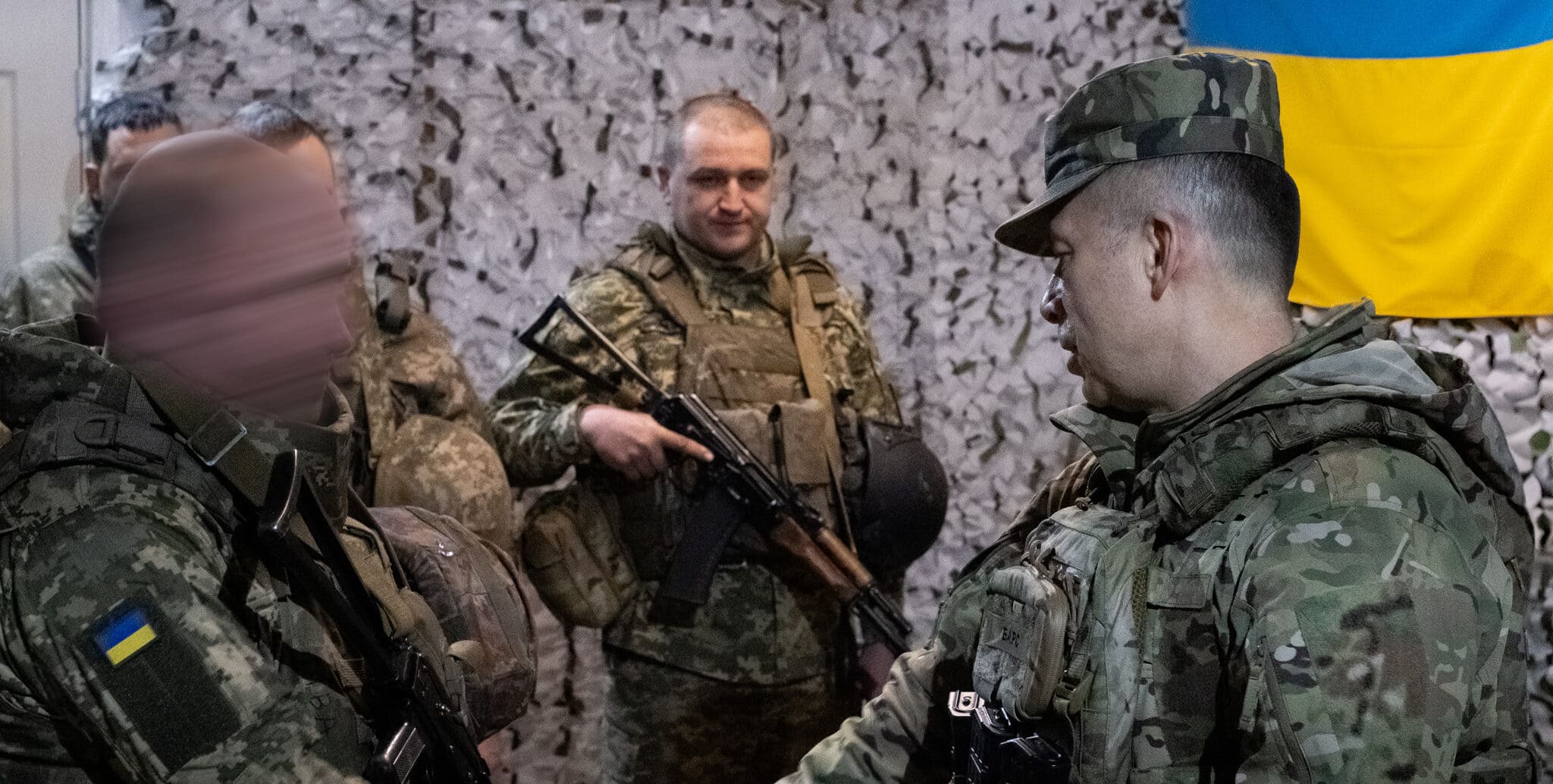 Спас не одну жизнь: военный медик родом из Бердянска получил почетную награду от Сырского, — ФОТО