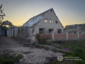 Пошкоджено багатоповерхівки та приватні будинки: наслідки ворожих ударів по Запорізькій області 29 квітня, — ФОТО