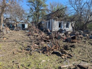 403 удари та двоє поранених: наслідки ворожих обстрілів Запорізької області 23 травня, — ФОТО