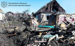 Під ударами військ РФ знаходилися 12 міст та сіл Запорізької області: надійшло десять повідомлень про руйнування