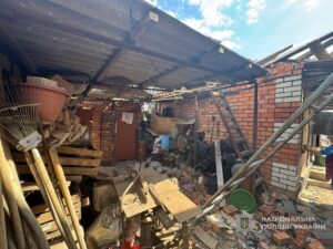 Пошкоджені багатоквартирні та приватні будинки: 24 травня ворог 467 разів вдарив по Запорізькій області, — ФОТО