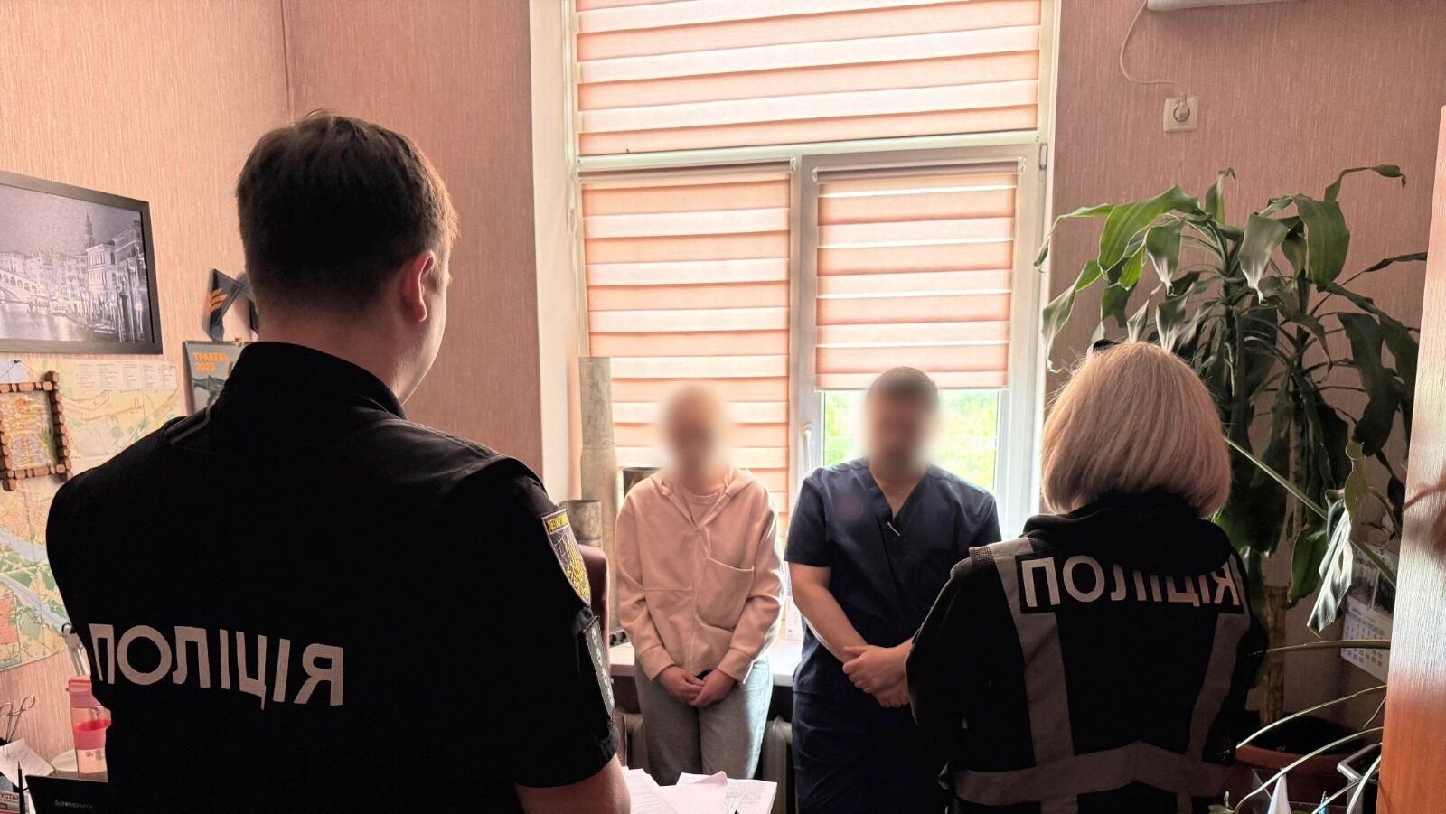 Майже півмільйона гривень збитків: трьох запорізьких хірургів підозрюють у наданні фіктивних послуг пораненим військовим