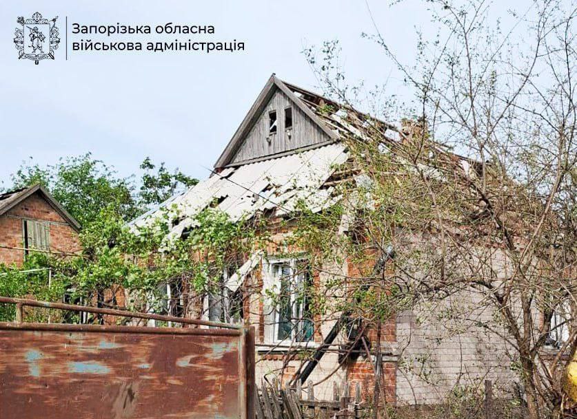 Під вогнем російських військ знаходилися 14 населених пунктів Запорізької області: ворог бив з авіації та РСЗВ, є постраждалі