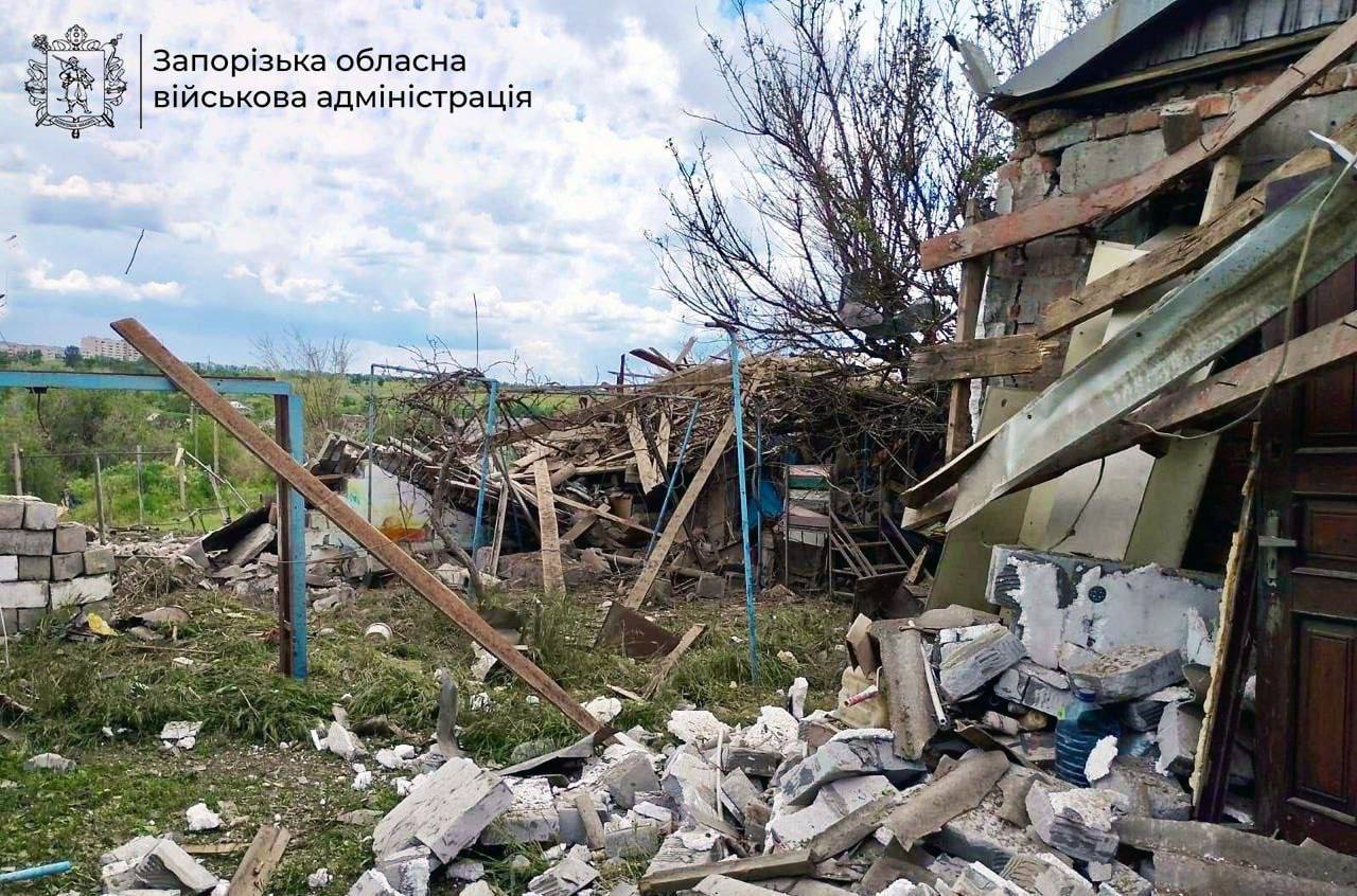 Ворог бив по 16 містах та селах Запорізької області, використовував авіацію, ракети та дрони: є поранений