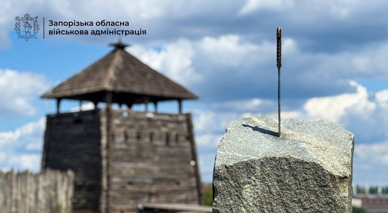 На Хортице открыли мемориал в честь легендарного запорожского «киборга» Вячеслава Зайцева, — ФОТО