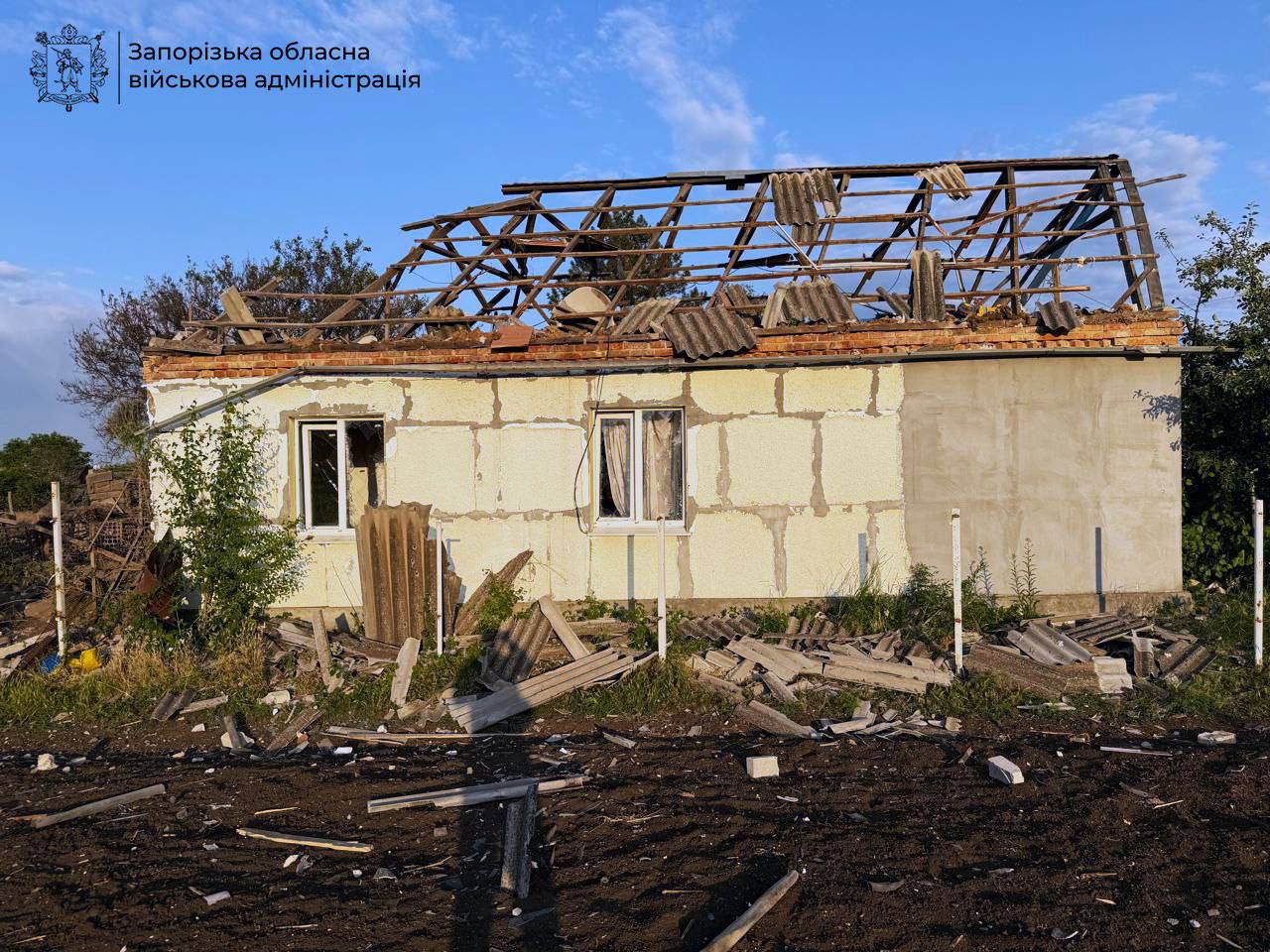 Поранено двох людей: ворог завдав 459 ударів по Запорізькій області