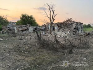 Пошкоджено квартири людей: наслідки російських ударів по Запорізькій області 18 червня, — ФОТО