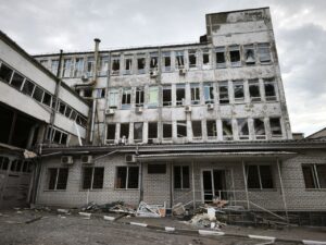 Масштабне забруднення земель: екоінспектори озвучили наслідки російської атаки Запоріжжя 7 липня, — ФОТО