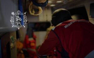 Удар по Запорізькому району: троє поранених, пошкоджено магазин та авто