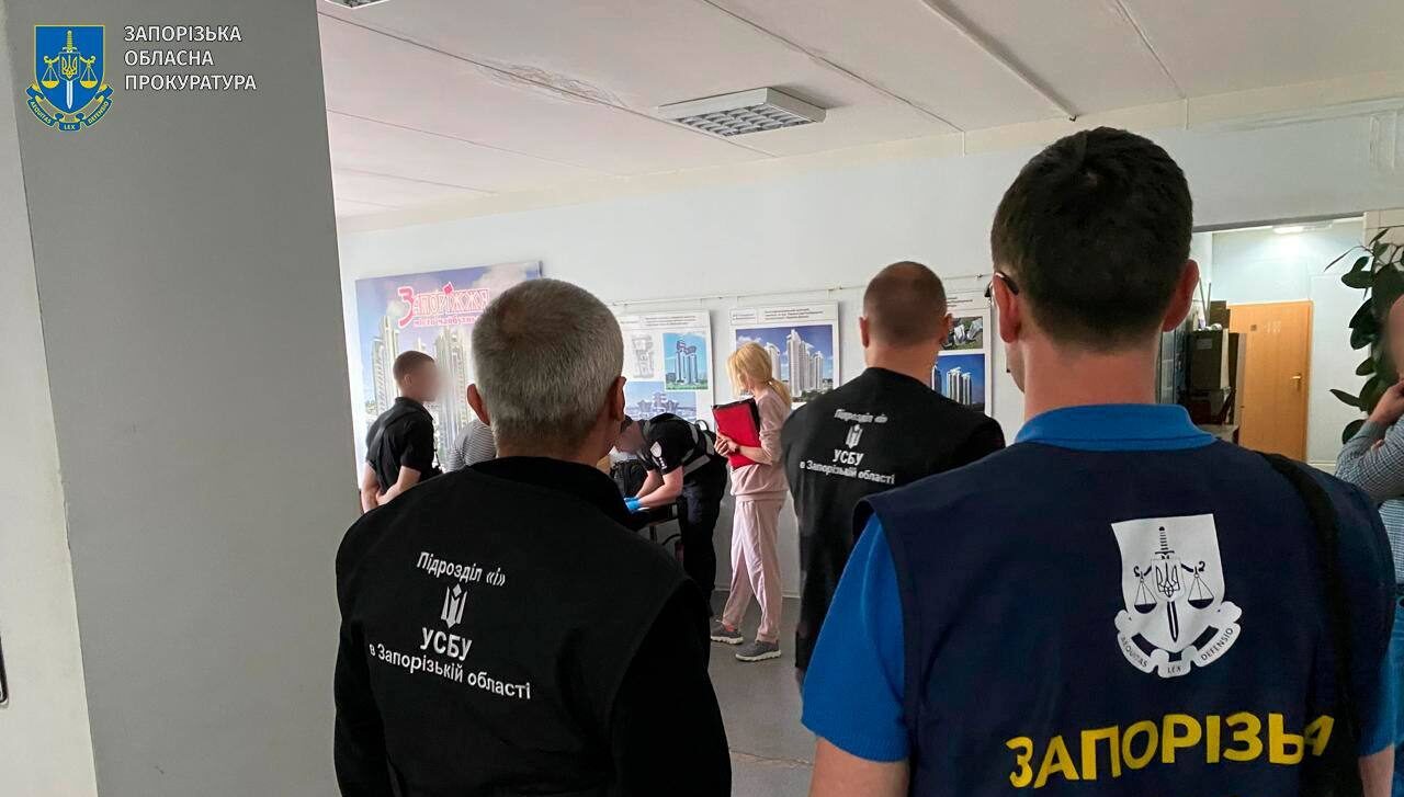 У Запоріжжі судитимуть посадовців, які вимагали 5 500 доларів за дозвіл на розміщення МАФів, — ФОТО