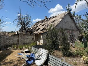 Пошкоджено будинки людей: наслідки ворожих ударів по Запорізькій області 23 липня, — ФОТО