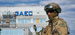 Окупанти незаконно утримують 35 цивільних осіб з Енергодару: 14 з них — співробітники Запорізької АЕС