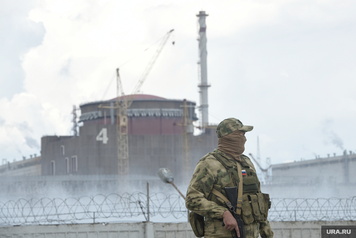 Росія активно готує інфраструктуру для перезапуску окупованої Запорізької АЕС: будує лінію електропередач і насосну станцію