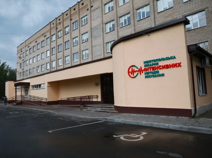 В тимчасово окупованому Мелітополі хвиля харчових отруєнь після вживання молочної продукції