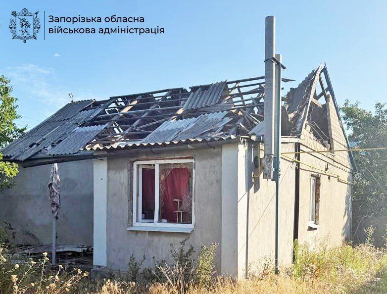 Четверо загиблих та троє поранених: за добу ворог завдав 431 удар по Запорізькій області
