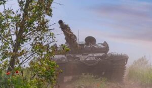Запорізький фронт: захисники відбили шість атак, ворог вдарив з авіації по Гуляйполю