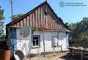 Під обстріли РФ потрапили десять населених пунктів Запорізької області: надійшло 15 повідомлень про руйнування будинків, квартир, авто та закладів освіти