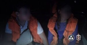 У Запоріжжі врятували двох підлітків, які застрягли на мілині біля Хортиці