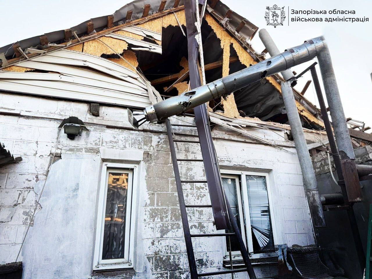 Пострадали два человека: враг нанес 553 удара по Запорожской области