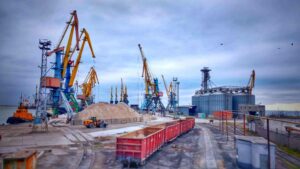 На службі Кремля: як окупанти перетворили Бердянський порт на інструмент війни та грабунку