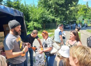 У Запоріжжі переселенці з Дніпрорудного отримують підтримку та зберігають єдність громади