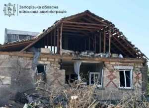 Під ворожим вогнем були 11 населених пунктів: ворог завдав 421 удар по Запорізькій області
