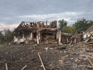 Ворог вдарив по Запорізькій області 510 разів, постраждала жінка в авто: наслідки обстрілів 12 вересня, — ФОТО
