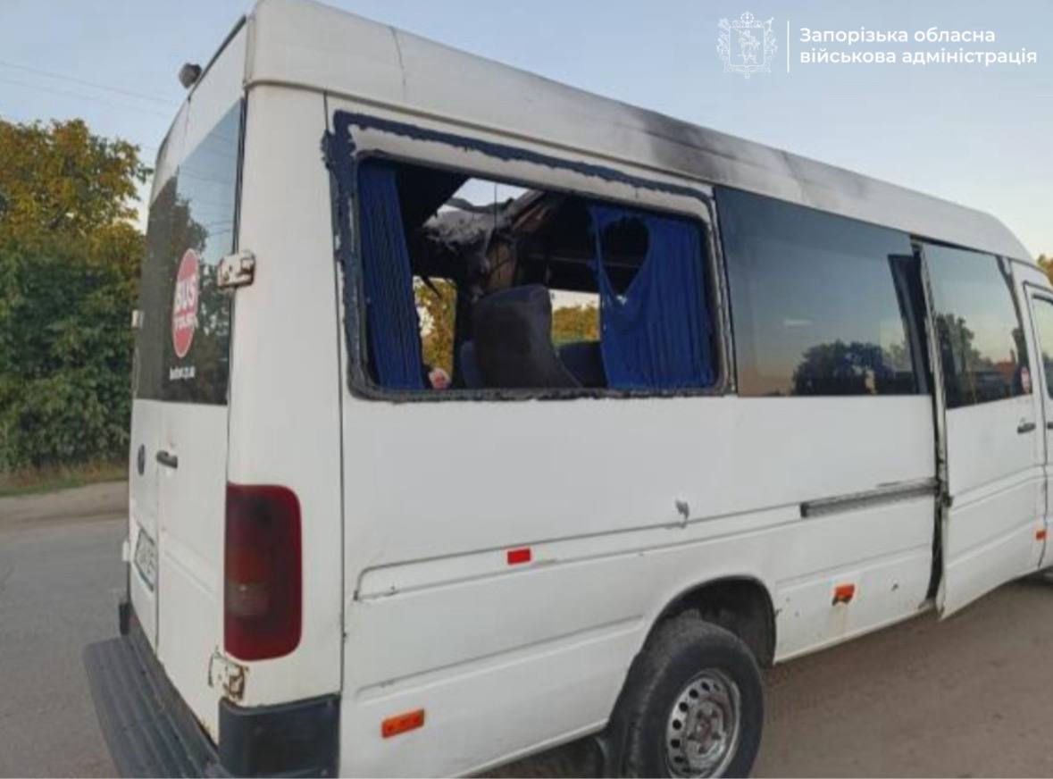 Враг обстрелял Пологовский район: один человек погиб, еще двое получили ранения