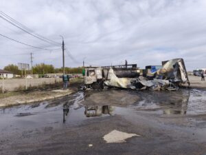 Три вирви та забруднені ділянки: в екоінспекції озвучили наслідки нічного удару по Шевченківському та Комунарському районам Запоріжжя, — ФОТО