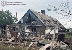 Двоє людей поранено: ворог завдав 551 удар по Запорізькій області