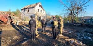 Удари прийшлися по території підприємств та приватному сектору: нічний обстріл Запоріжжя розслідують як воєнний злочин, — ФОТО