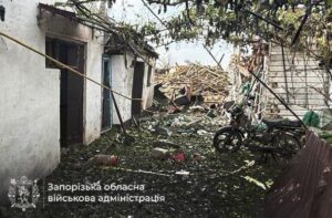 Росіяни завдали 698 ударів по Запорізькі області за добу: є загиблі та поранені