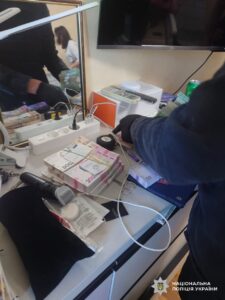 14 тисяч доларів за фіктивну інвалідність: викрито адвокатку із Запоріжжя та її поплічників, — ФОТО