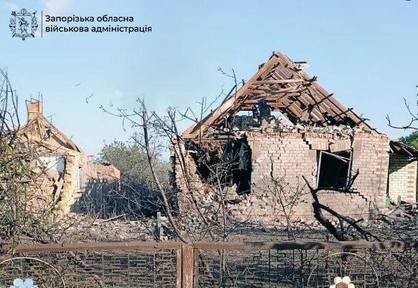 Гатили з усього виду озброєння: ворог завдав 702 удари по Запорізькій області
