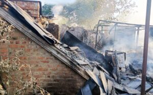 Под российские обстрелы попали 14 запорожских городов и сел: враг убил двух человек, еще 11 получили ранения