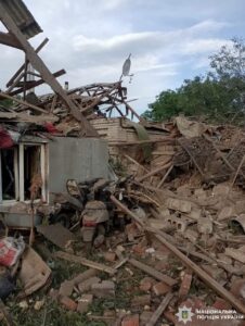 Пошкоджено квартири людей: наслідки ворожих ударів по Запорізькій області 17 жовтня, — ФОТО