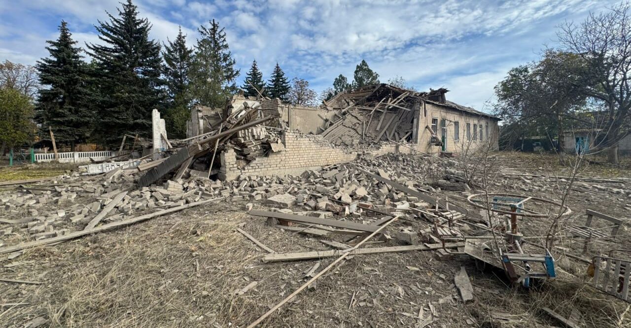 Ворог вдарив по Запорізькій області 678 разів, вбив жінку та поранив ще двох людей: наслідки обстрілів 20 жовтня, — ФОТО