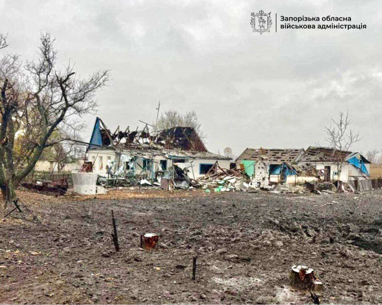 Пошкоджено будинки та поранено людей: росіяни завдали три удари  по Пологівському району