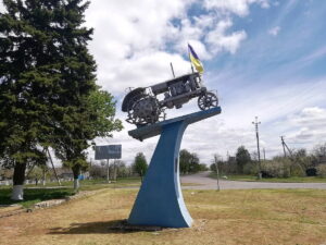 Російські окупанти знищують сільське господарство Комиш-Зорянської громади