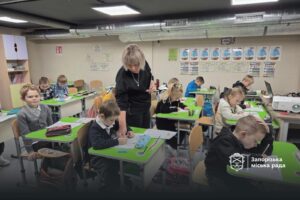 Понад 100 учнів гімназії можуть вчитися офлайн: в ще одному навчальному закладі Запоріжжя з’явилось укриття, — ФОТО