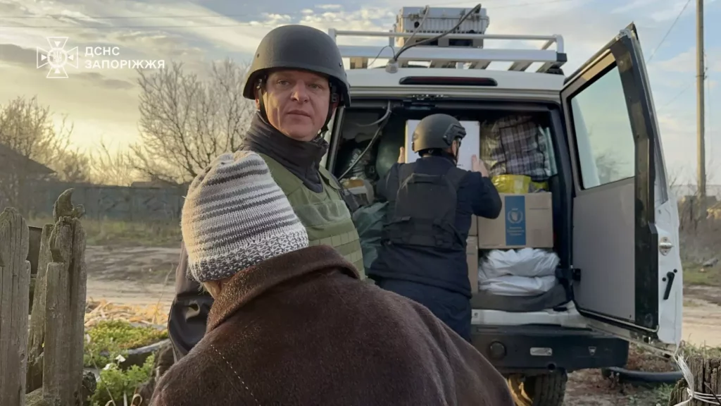 «Головне — залишитися живими»: з прифронтової громади Запорізької області вивезли ще двох людей (ФОТО, ВІДЕО)