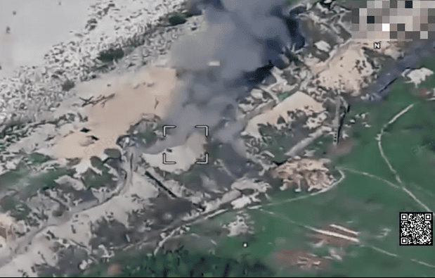 Бердянські прикордонники показали, як знищили на Півдні кількох окупантів, позицію артилерії та техніку ворога, — ВІДЕО