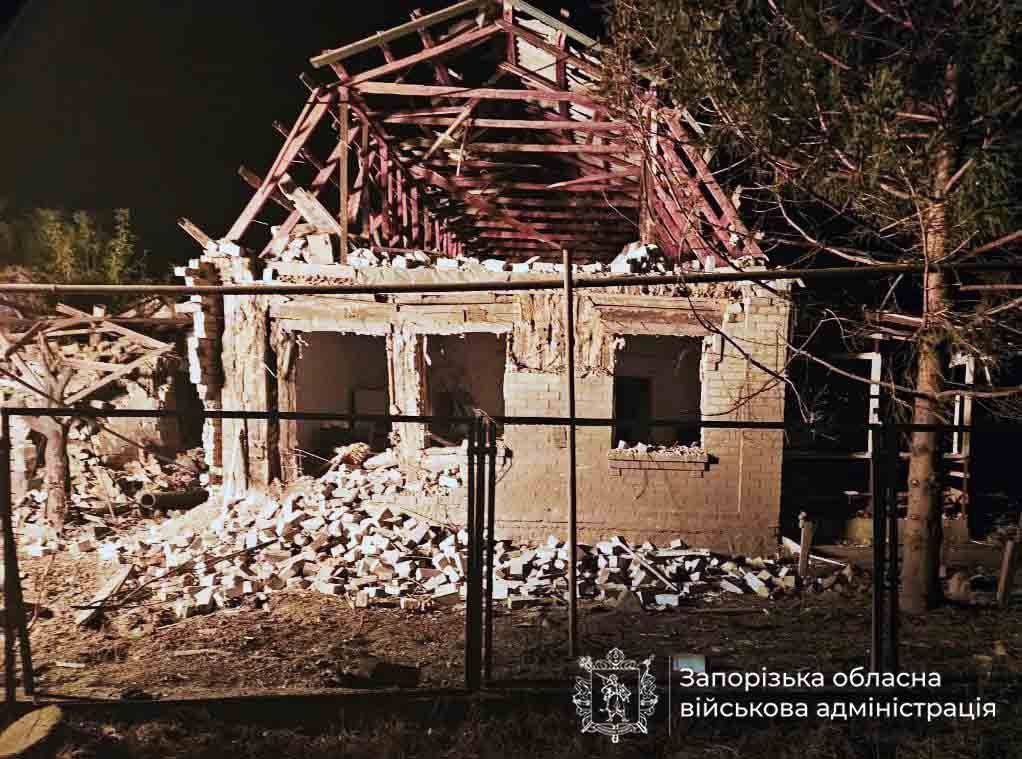 Одна людина загинула, ще чотири – поранені: ворог завдав 753 удари по Запорізькій області